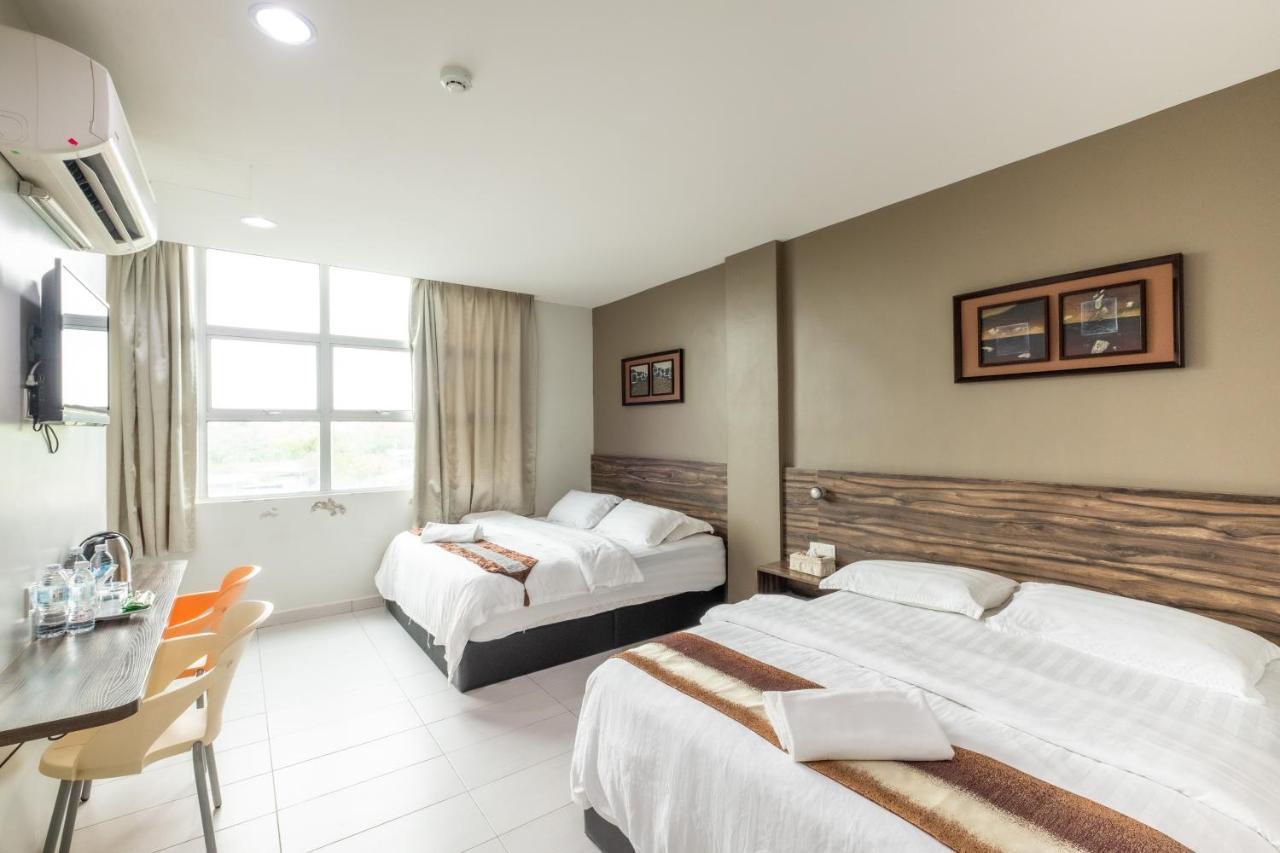 Bg Business Hotel Bukit Mertajam Eksteriør billede